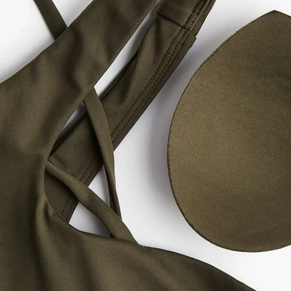 NWT H&M MOVE Asymmetrical Olive Green Women's Top - Picture 7 of 8